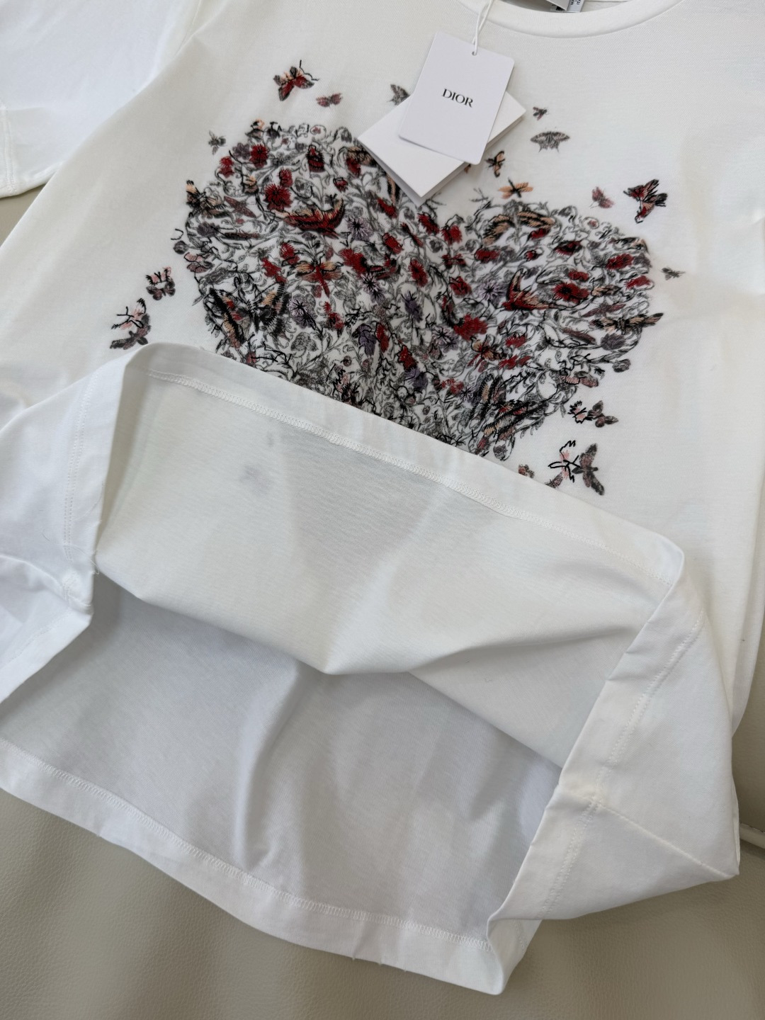 QG0165#新款T恤⚠️特批195‼️dior 顶级版 85% 棉 15% 麻 爱心 印花短袖T恤 S