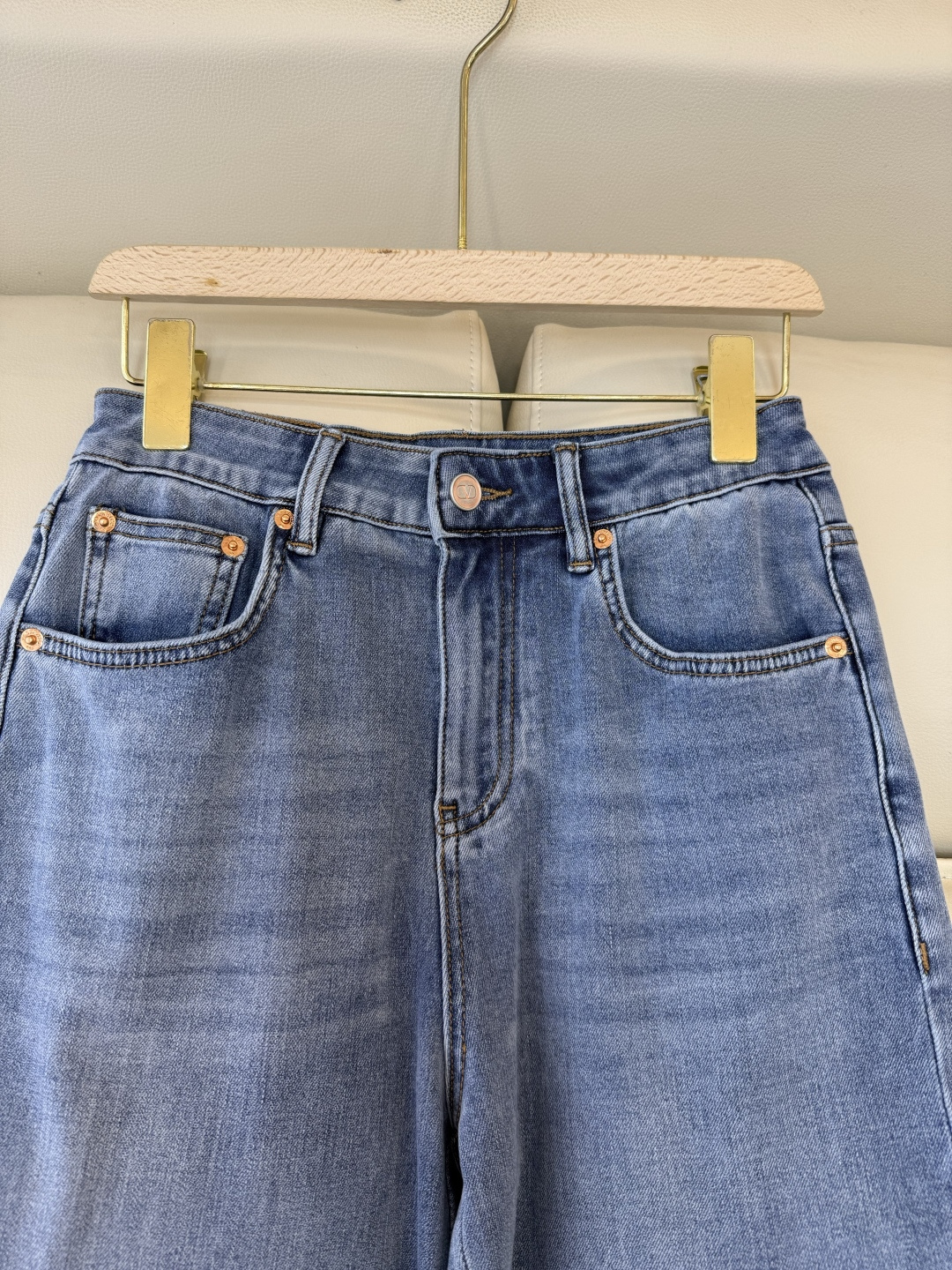 PZ052#新款牛仔裤‼️Valentino 高品质 柔暖弹力牛仔棉 长裤 26/27/28/29/30