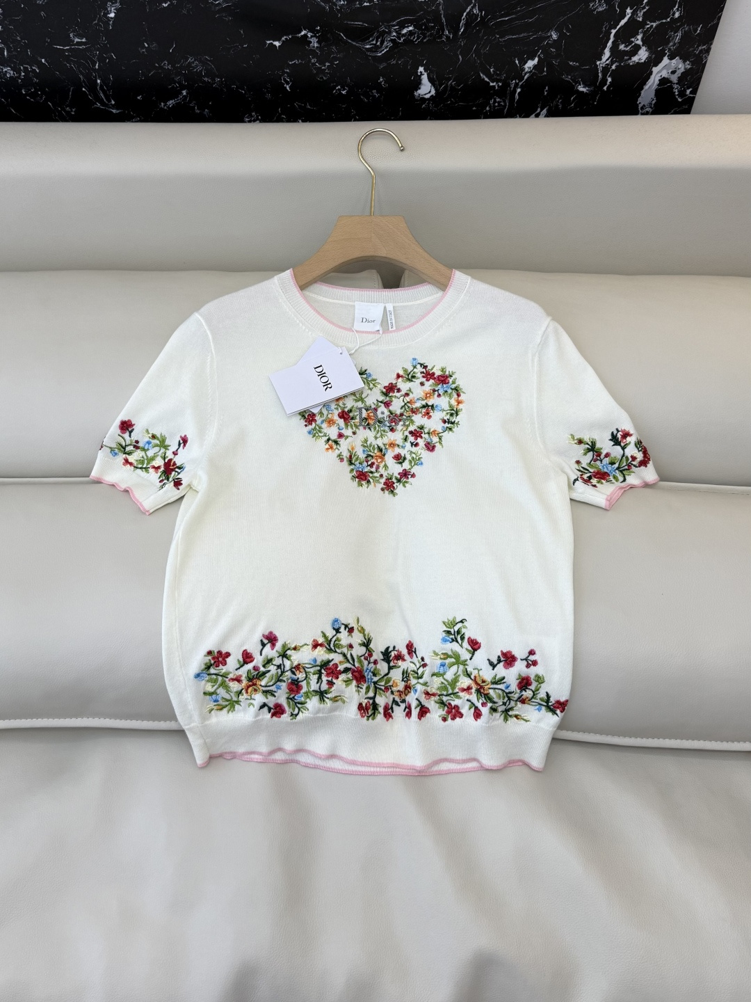 QG0167#新款T恤‼️Dior 爱心绣花 针织短袖毛衣T恤 SML