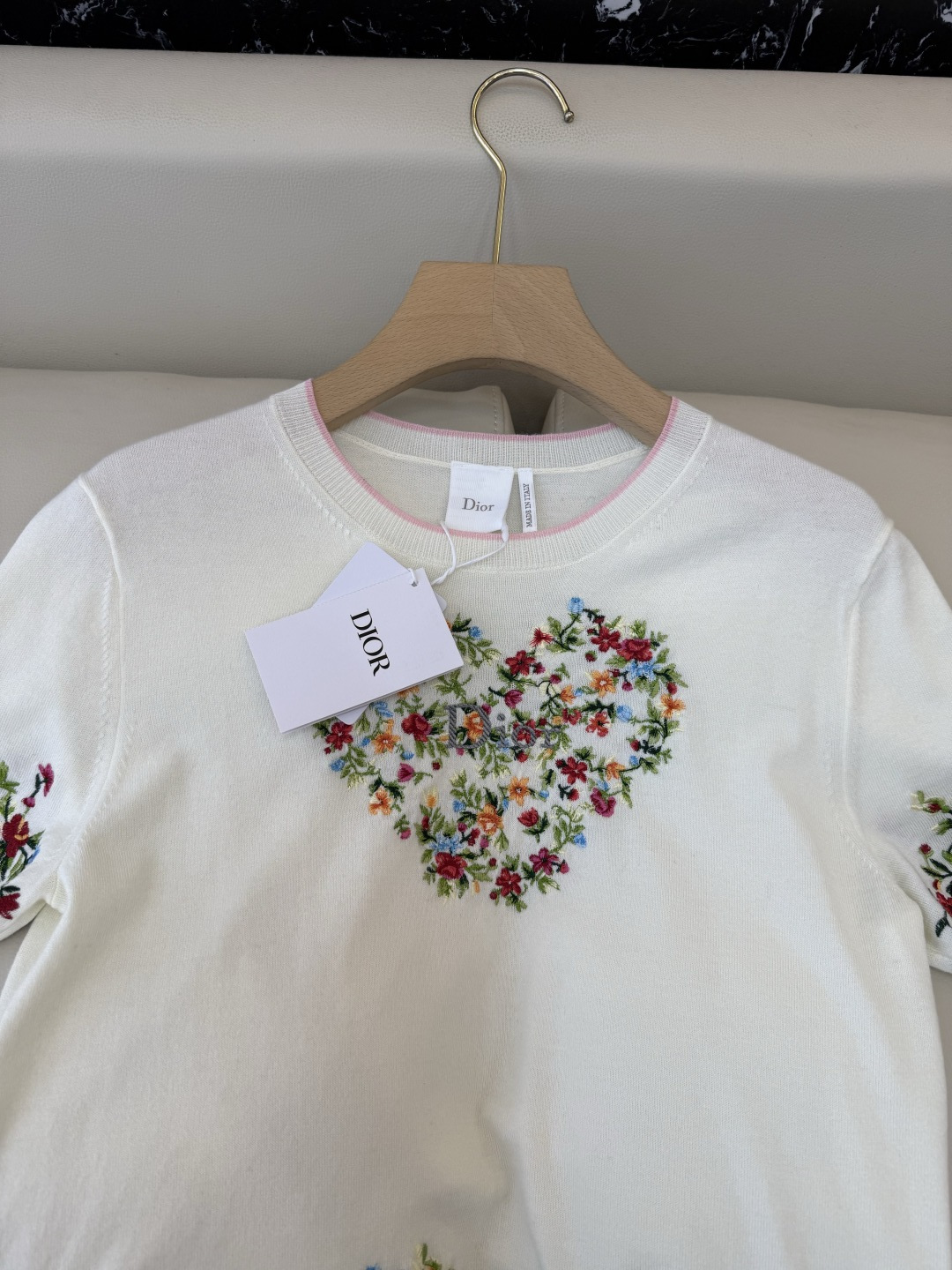 QG0167#新款T恤‼️Dior 爱心绣花 针织短袖毛衣T恤 SML