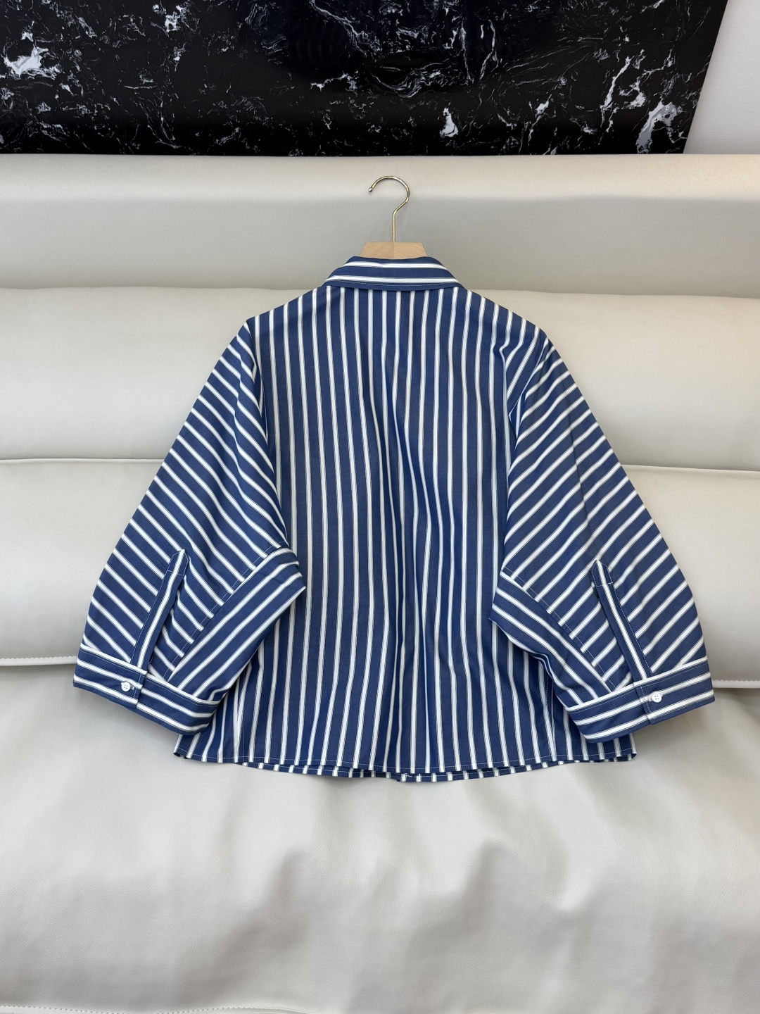 QD8071#新款衬衫🌾BC 最新款条纹 宽松袖 衬衫 蓝色 36/38/40/42