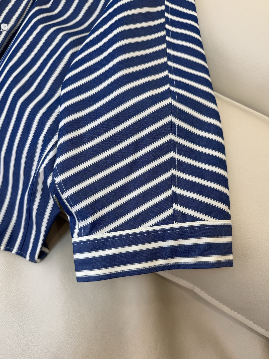 QD8071#新款衬衫🌾BC 最新款条纹 宽松袖 衬衫 蓝色 36/38/40/42