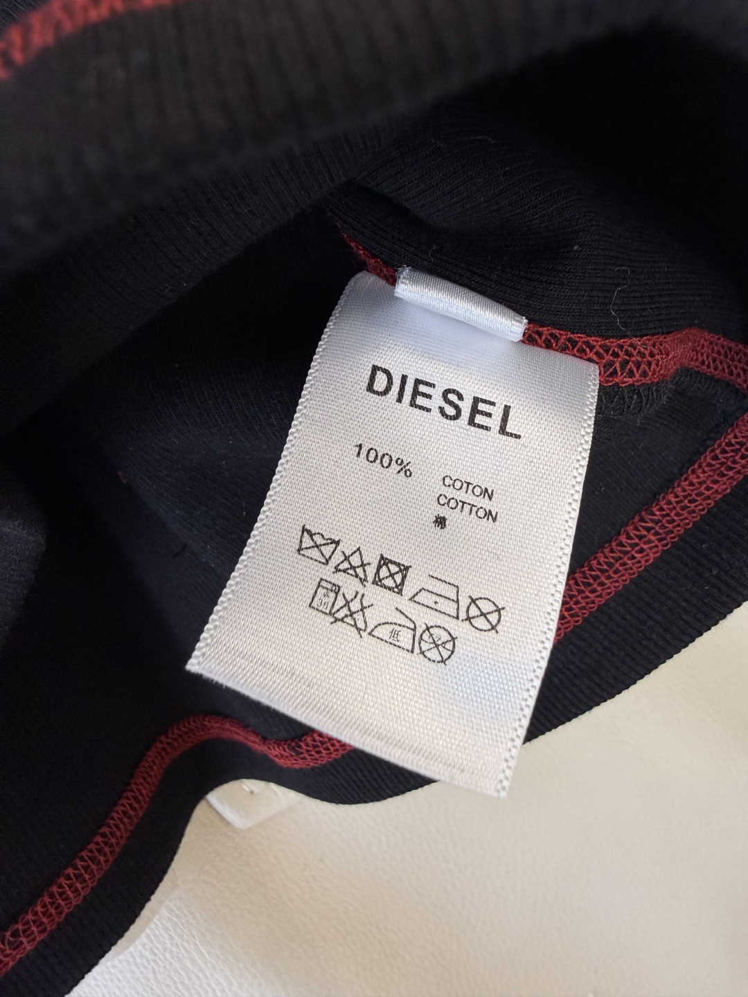 QG0170#新款T恤‼️DIE 超级显瘦 印花 樱桃🍒 短袖T恤 白色 黑色 SML