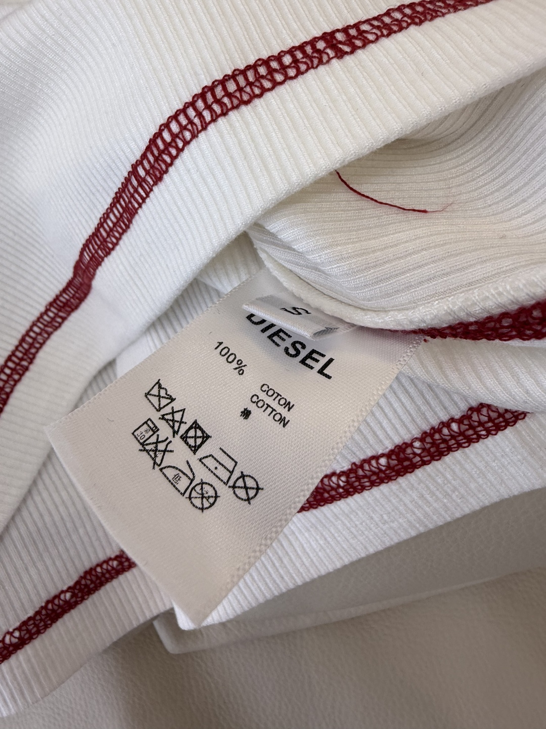 QG0170#新款T恤‼️DIE 超级显瘦 印花 樱桃🍒 短袖T恤 白色 黑色 SML