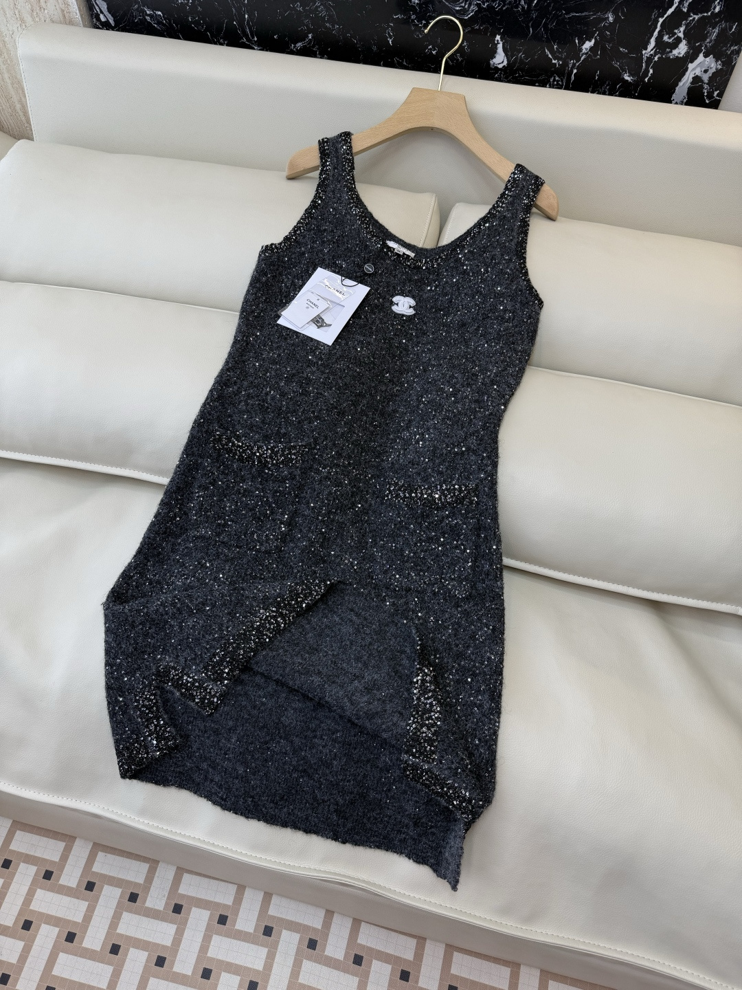 YZ003#新款连衣裙P‼️Chanel U型领 无袖显瘦 闪闪连衣裙 36/38/40