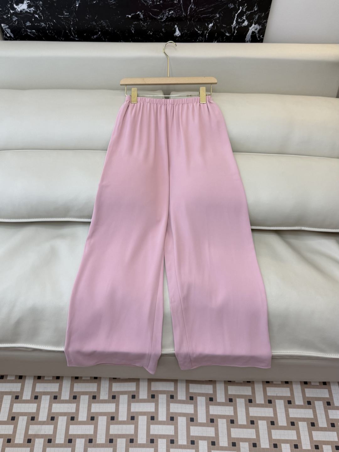 NO:791191,LZ5# new pants factory theory elastic waist versatile air wide leg pants multi-color SML,,19860909LZ5#新款裤子工厂 theory 松紧腰 百搭 空气阔腿裤 多色 SML,,,Women's clothing
