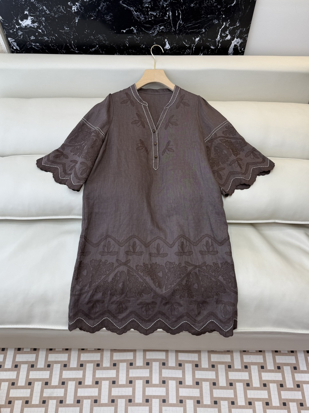 NO:777812,SY014 The highest version on the market. The girl inspects the goods, trims the three marks on the threads, and delivers the goods. You can send pictures and take videos. If you want quality or service, please add me on WeChat. We will not accept urgent orders. New dress factory zim heavy industry embroidery short-sleeved linen dress coffee color hemp natural color SMLXL, Zimmerman-clothing, skirts, T-shirt,19860909SY014市面最高版本小妹验货、修剪线头上三标、发货可发图及拍视频,要品质要服务的加我微信,不接急单.新款连衣裙工厂 zim 重工绣花 短袖亚麻连衣裙 咖色 麻本色 SMLXL,兹默曼-服装,skirts,T-shirt,,Women's clothing