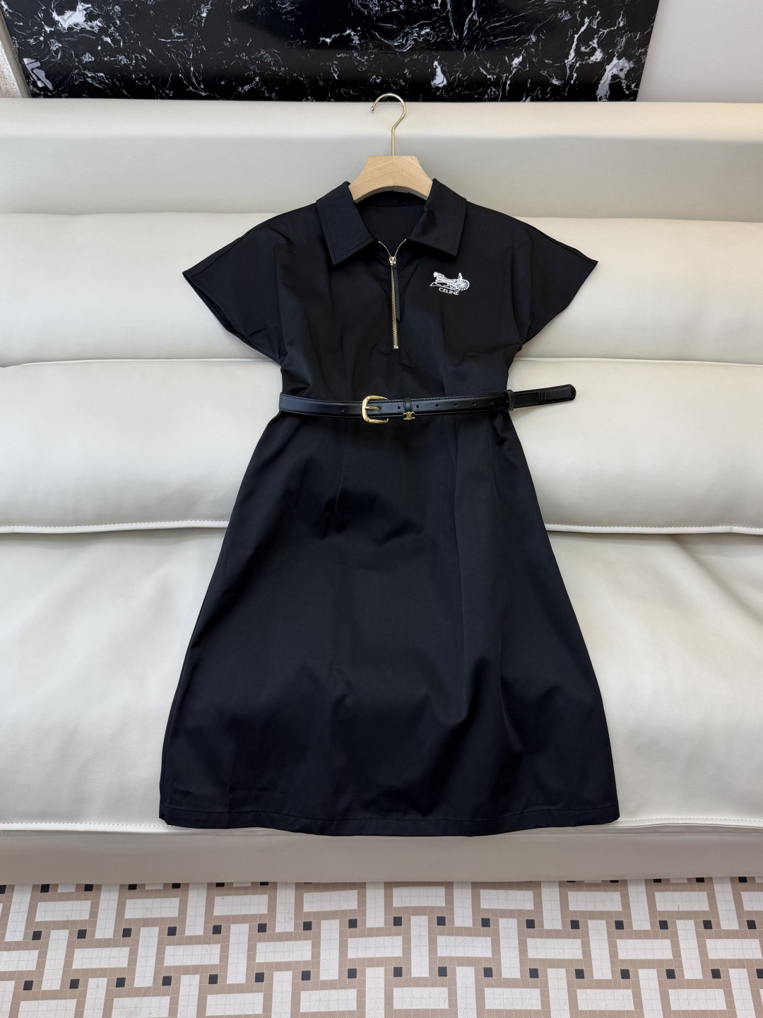 NO:791206,AW036#New dress factory P Celi* carriage embroidery short-sleeved dress black apricot SML,,celine,skirts,T-shirt,19860909AW036#新款连衣裙工厂P Celi* 马车绣花 短袖连衣裙 黑色 杏色 SML,,celine,skirts,T-shirt,,Women's clothing