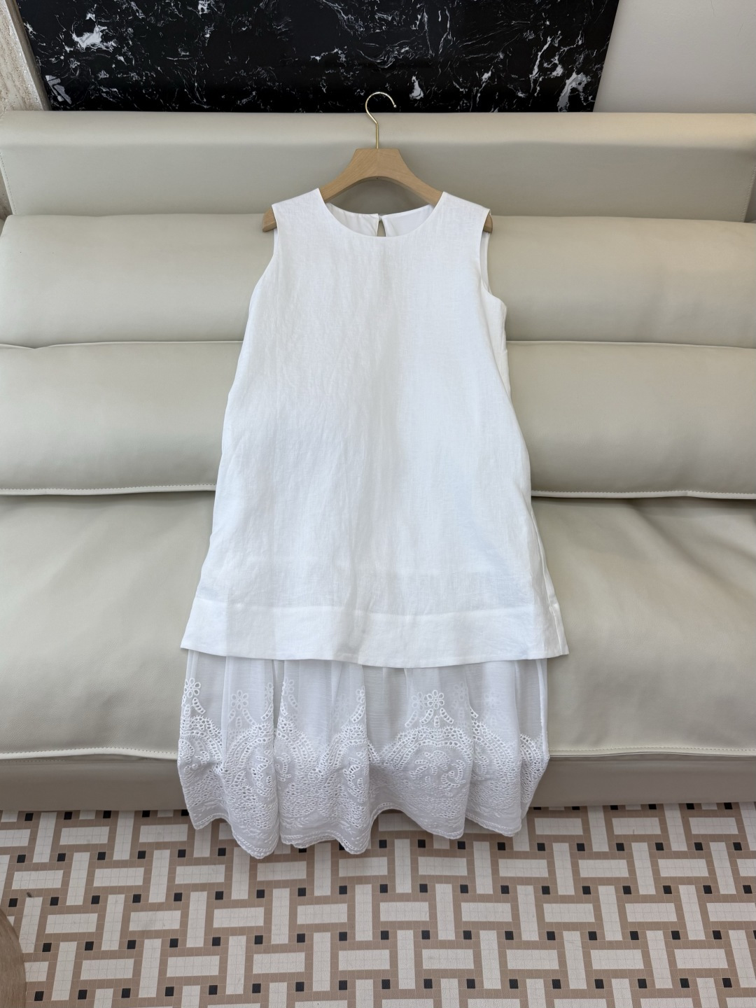 NO:777826,SY016 The highest version on the market. The girl inspects the goods, trims the three marks on the threads, and delivers the goods. You can send pictures and take videos. If you want quality or service, please add me on WeChat. We will not accept urgent orders. New dress factory Zim* linen spliced ​​sleeveless dress white SMLXL, Zimmerman-clothing, skirts,19860909SY016市面最高版本小妹验货、修剪线头上三标、发货可发图及拍视频,要品质要服务的加我微信,不接急单.新款连衣裙工厂 Zim* 亚麻 拼接无袖连衣裙白色 SMLXL,兹默曼-服装,skirts,,Women's clothing