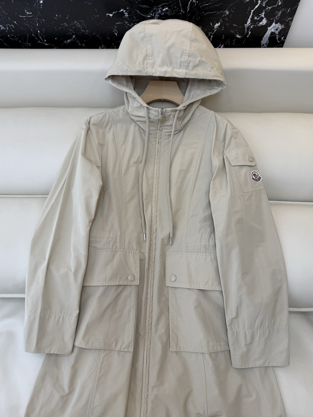 M2362-L#新款外套⚠️🌾 Mon 顶级版‼️ 防风 带帽 长款 外套风衣 黑色 杏色  0-1-2码 