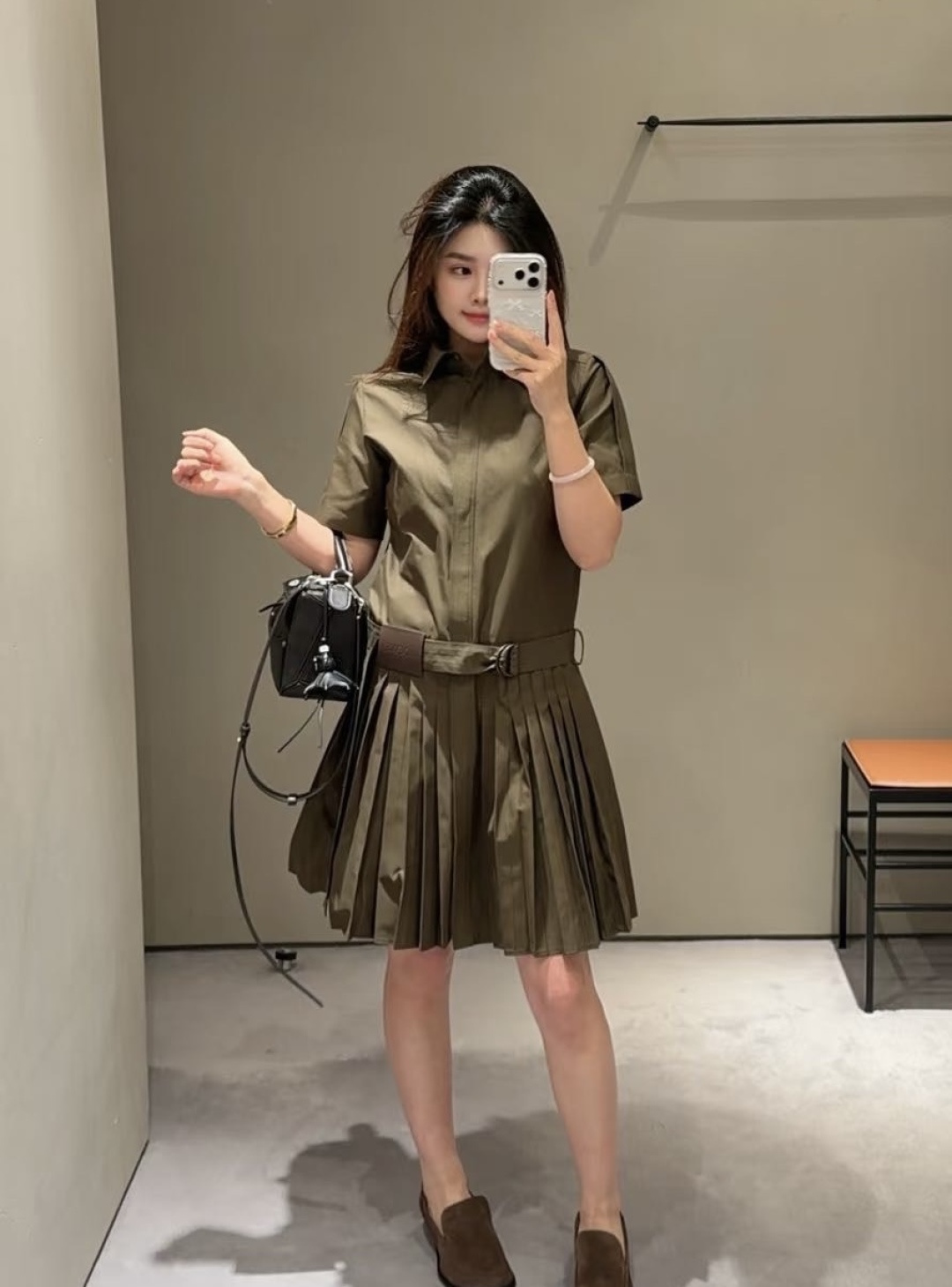 NO:780951,GU upper body picture,Loewe-clothing,loewe,19860909GU 上身图,罗意威-服装,loewe,,Women's clothing