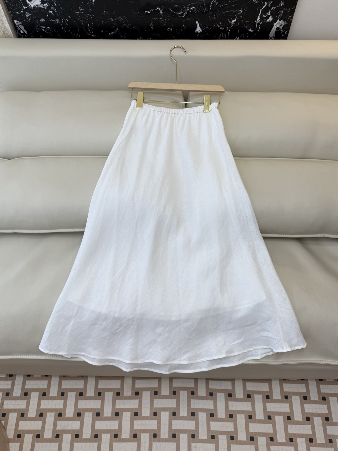 NO:777891,FY0111 The highest version on the market. The girl inspects the goods, trims the three marks on the threads, and delivers the goods. You can send pictures and take videos. If you want quality or service, please add me on WeChat. We will not accept urgent orders. New skirt factory, minimalist style, linen, long skirt, black, white, SMLXL, women's clothing, skirts,19860909FY0111市面最高版本小妹验货、修剪线头上三标、发货可发图及拍视频,要品质要服务的加我微信,不接急单.新款半裙工厂 极简风 亚麻 长半裙 黑色 白色 SMLXL,女装,skirts,,Women's clothing