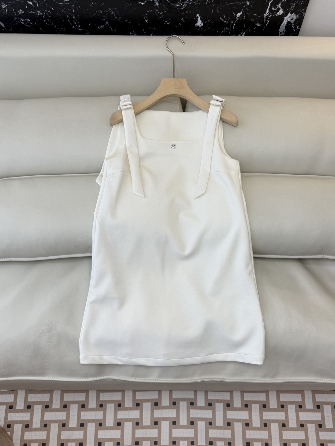 NO:778425,YZ007# New Dress Factory Double C Bow Suspender Dress Black Beige SML, Chanel-clothing, chanel, skirts,19860909YZ007#新款连衣裙工厂 双C 蝴蝶结吊带连衣裙 黑色 米白色 SML,香奈儿-服装,chanel,skirts,,Women's clothing