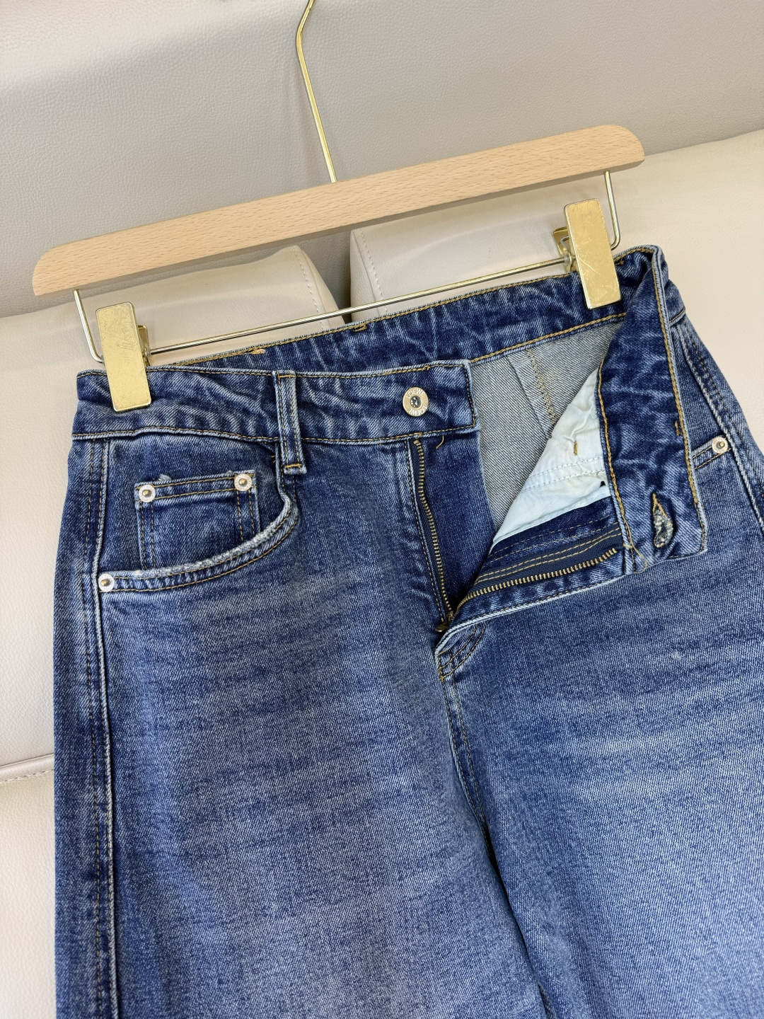 CX0205#新款牛仔裤P‼️Loewe 牛仔棉显瘦牛仔裤 蓝色 26-30码
