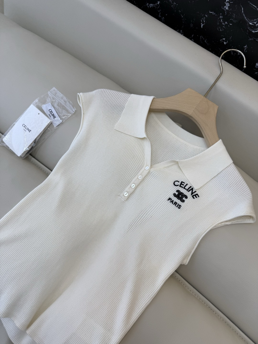 AW049#新款上衣P‼️Celine 字母绣花 短袖针织裙上衣 四色 SML