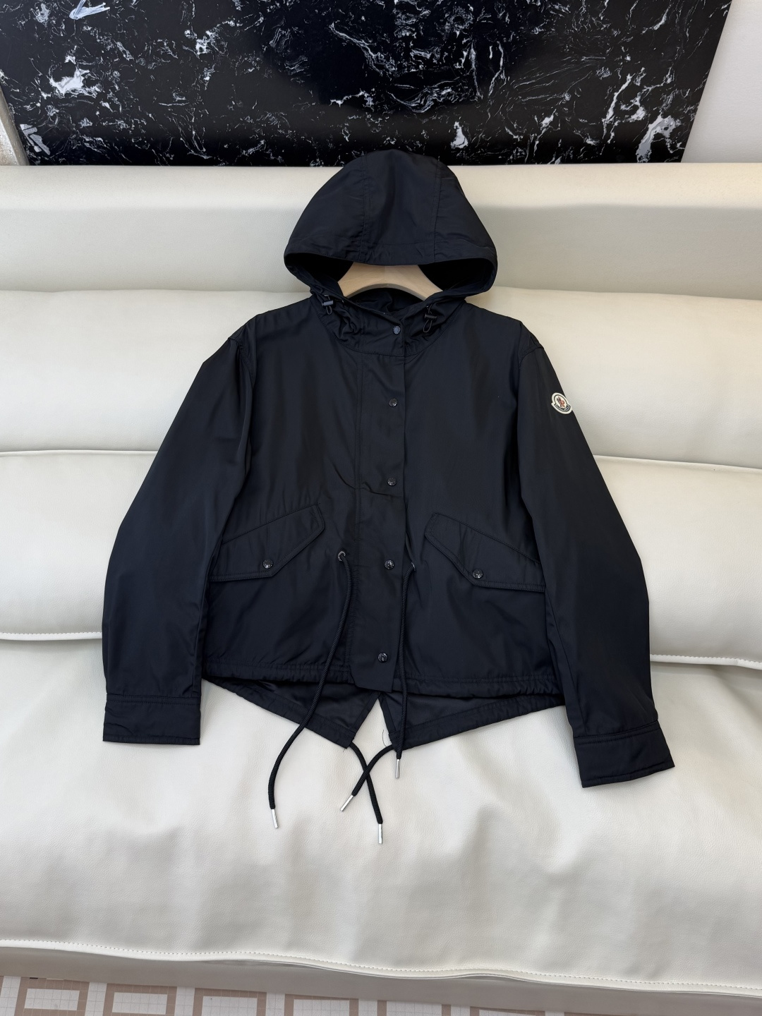 NO:779560,M2397, the highest version on the market, the girl inspects the goods, trims the three marks on the thread, and delivers pictures and videos. If you want quality and service, please add me on WeChat. We will not accept urgent orders. New coat P Mon, top version, windproof, hooded, short, coat and windbreaker, military green, black, size 1-2-3, muzzle-clothing, Moncler, jackets & coats, hats,19860909M2397市面最高版本小妹验货、修剪线头上三标、发货可发图及拍视频,要品质要服务的加我微信,不接急单.新款外套P Mon 顶级版 防风 带帽 短款 外套风衣 军绿色 黑色 1-2-3码,蒙口-服装,Moncler,jackets & coats,hats,,Women's clothing