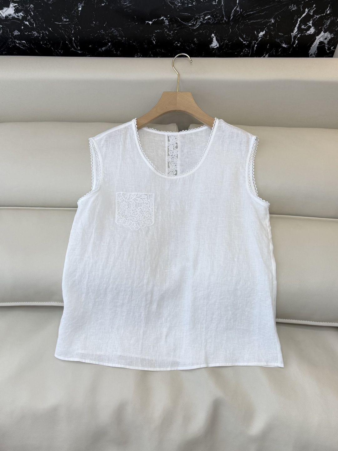 NO:782571,YJJ010# New top factory special version of the highest version on the market. The girl will inspect the goods, trim the three marks on the threads, and send pictures and videos before delivery. If you want quality and service, please add me on WeChat. I will not accept urgent orders. P Minimalist style linen sleeveless top 3 colors SMLXL, women's clothing,19860909YJJ010#新款上衣工厂特市面最高版本小妹验货、修剪线头上三标、发货可发图及拍视频,要品质要服务的加我微信,不接急单.P 极简风 亚麻 无袖上衣 3色 SMLXL,女装,,Women's clothing