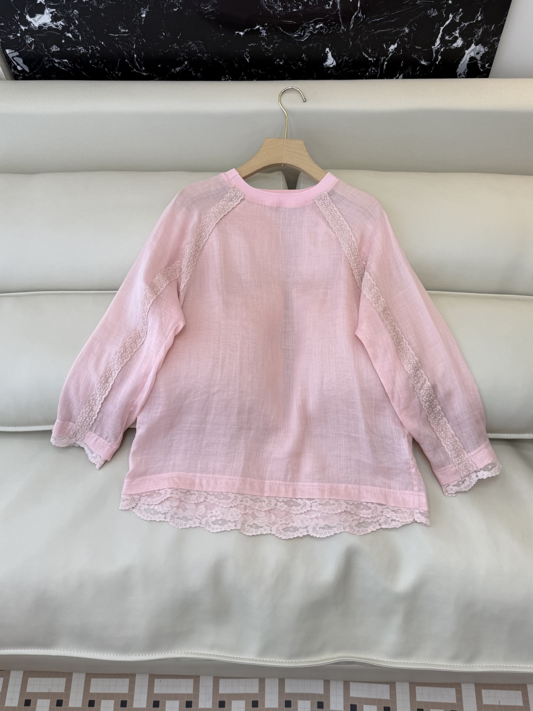 NO:802195,YJJ007# New top factory P zimm* lace edge ramie long-sleeved top 3 colors SMLXL,,19860909YJJ007#新款上衣工厂P zimm* 蕾丝边 苎麻 长袖 上衣 3色 SMLXL,,,Women's clothing