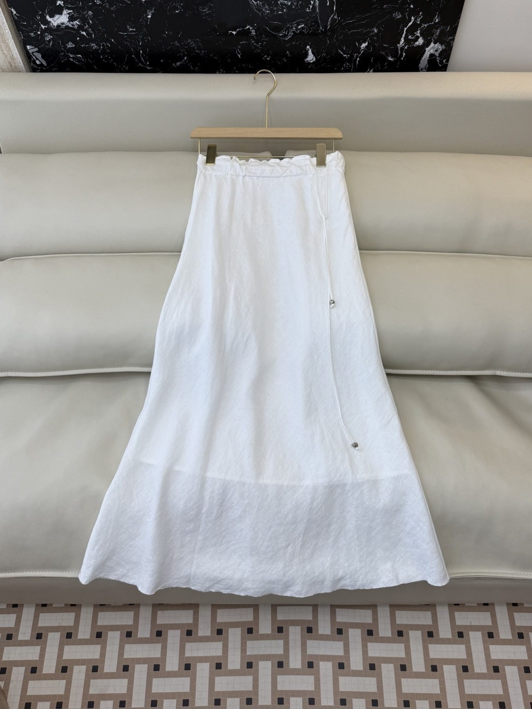 NO:782537,YJJ004# The new skirt factory specializes in the highest version on the market. The girl will inspect the goods, trim the three marks on the threads, and send pictures and videos before delivery. If you want quality or service, please add me on WeChat. We will not accept urgent orders. P Zimm* super slim linen long skirt white SMLXL, Zimmerman-clothing, skirts,19860909YJJ004#新款半裙工厂特市面最高版本小妹验货、修剪线头上三标、发货可发图及拍视频,要品质要服务的加我微信,不接急单.P Zimm* 超级显瘦 亚麻 长半裙 白色 SMLXL,兹默曼-服装,skirts,,Women's clothing