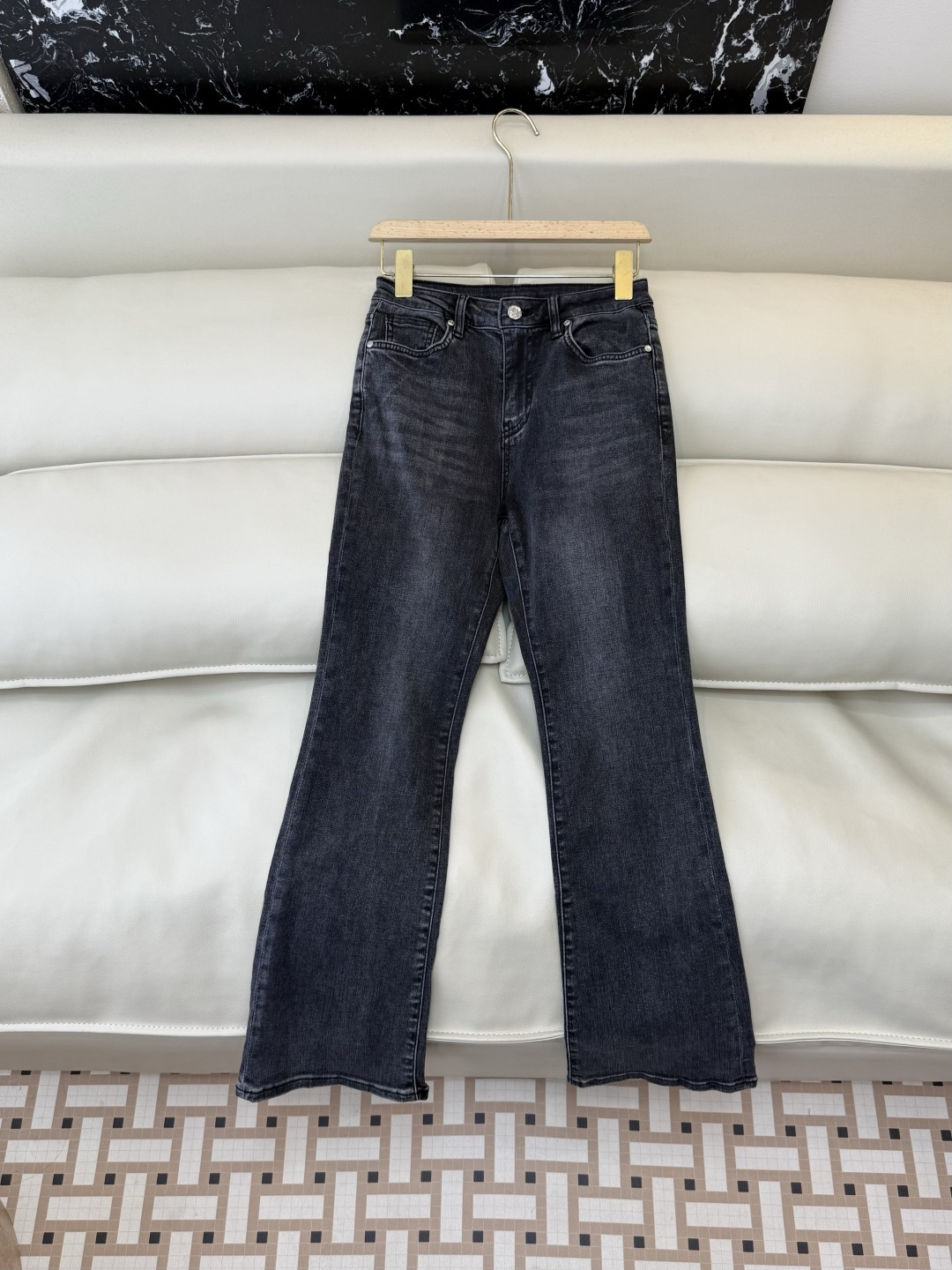 NO:782598,CX0216# New jeans factory special version of the highest version on the market. The girl will inspect the goods, trim the three marks on the threads, and send pictures and videos before delivery. If you want quality and service, please add me on WeChat. We will not accept urgent orders. P dior denim cotton slim jeans 26-30 sizes, Dior-clothing, dior, dior, jeans,19860909CX0216#新款牛仔裤工厂特市面最高版本小妹验货、修剪线头上三标、发货可发图及拍视频,要品质要服务的加我微信,不接急单.P dior 牛仔棉显瘦牛仔裤26-30码,迪奥-服装,dior,dior,jeans,,Women's clothing