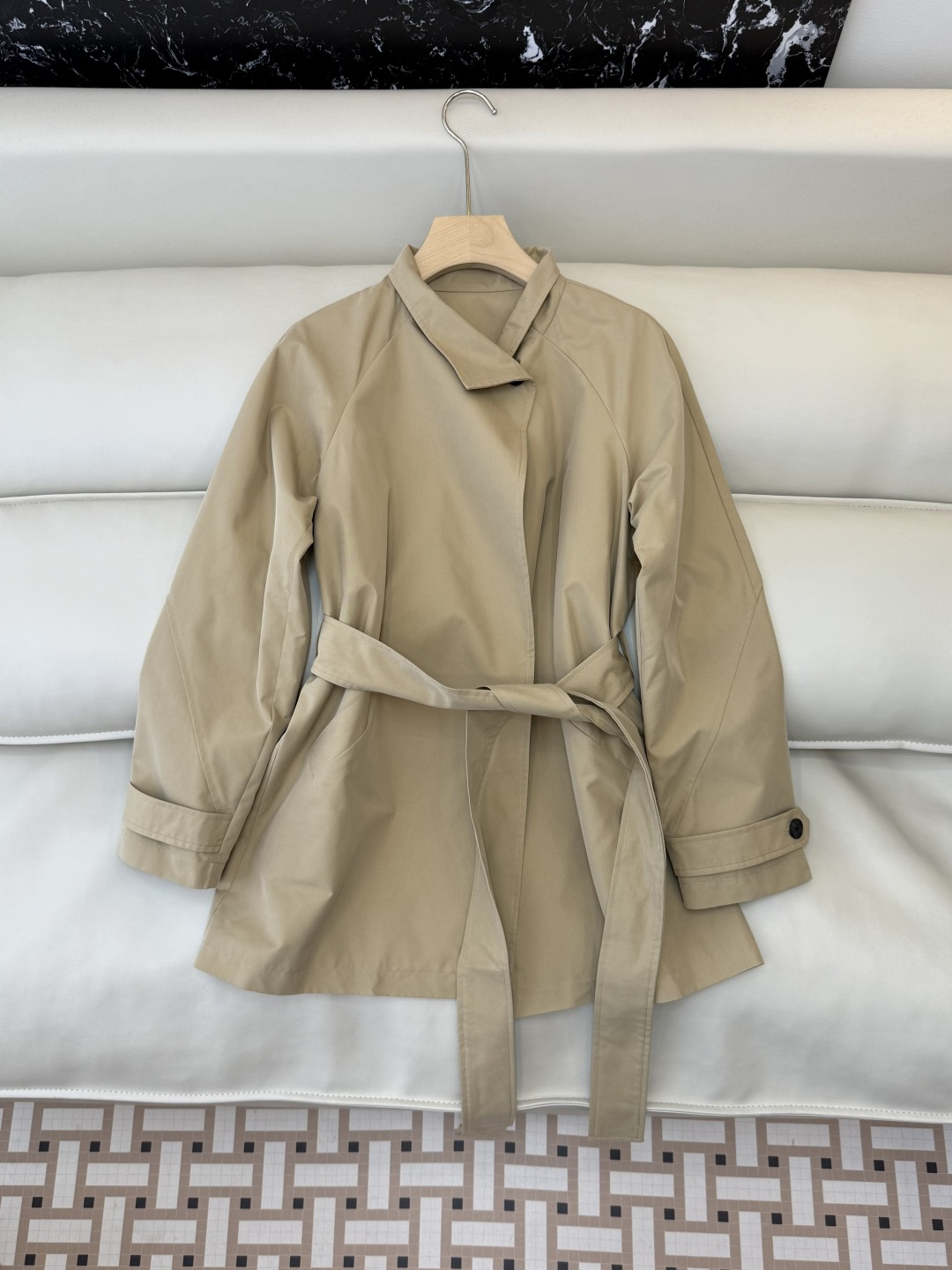 NO:782642,CX0209# New coat factory special version of the highest version on the market. The girl will inspect the goods, trim the three marks on the threads, and send pictures and videos before delivery. If you want quality or service, please add me on WeChat. We will not accept urgent orders. P Dior stand collar windbreaker khaki SML, Dior-clothing, dior, dior, jackets & coats,19860909CX0209#新款外套工厂特市面最高版本小妹验货、修剪线头上三标、发货可发图及拍视频,要品质要服务的加我微信,不接急单.P Dior 立领风衣卡其色 SML,迪奥-服装,dior,dior,jackets & coats,,Women's clothing