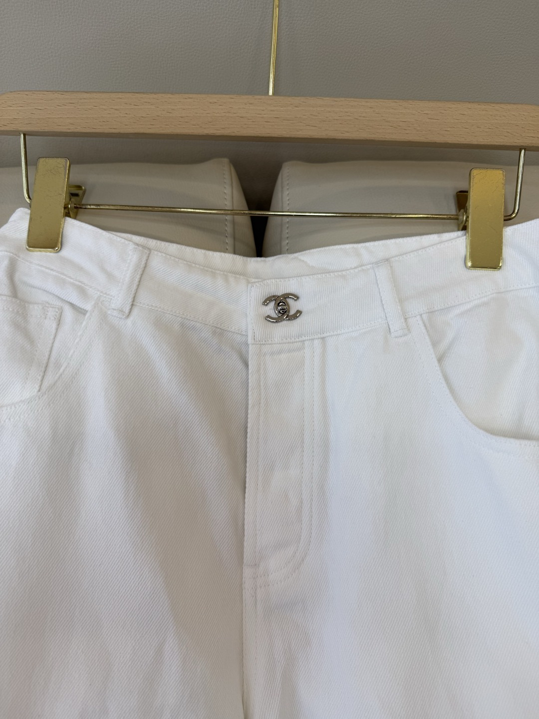 GU044#新款牛仔裤‼️小香 双C 牛仔长裤 白色 蓝色 36/38/40/42