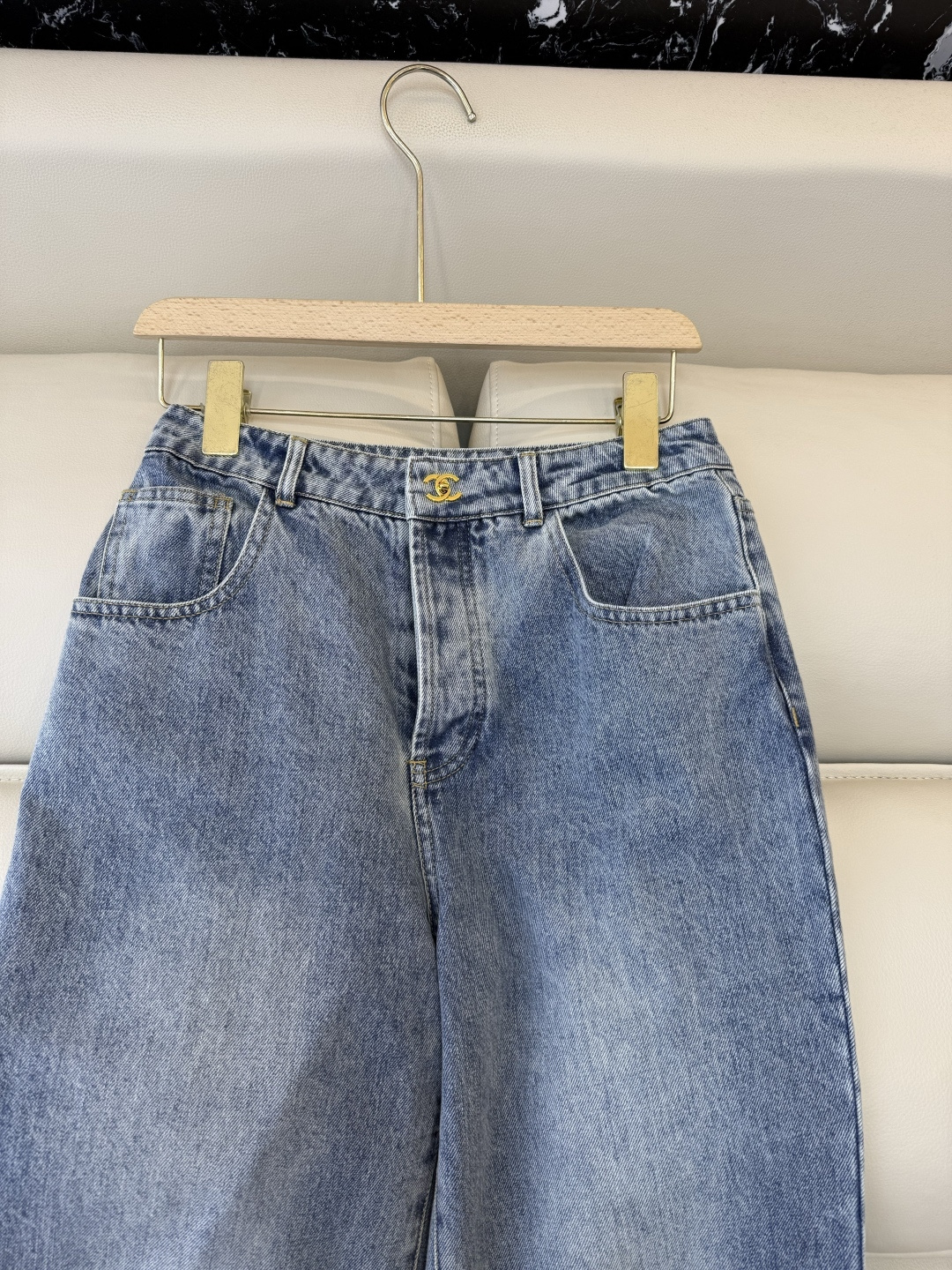 GU044#新款牛仔裤‼️小香 双C 牛仔长裤 白色 蓝色 36/38/40/42