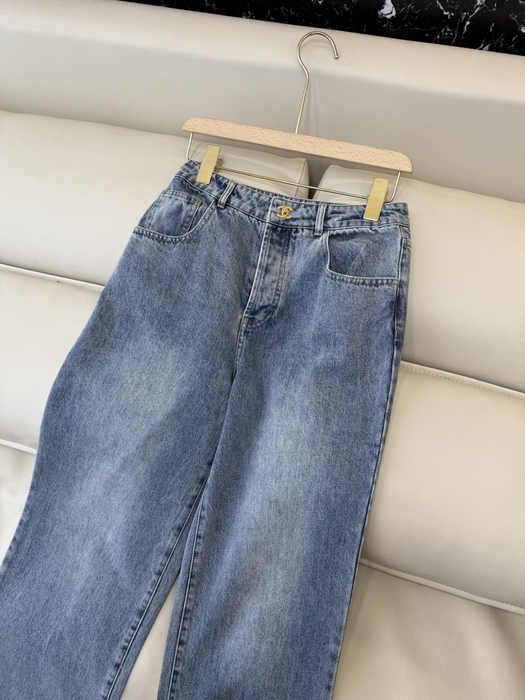 GU044#新款牛仔裤‼️小香 双C 牛仔长裤 白色 蓝色 36/38/40/42