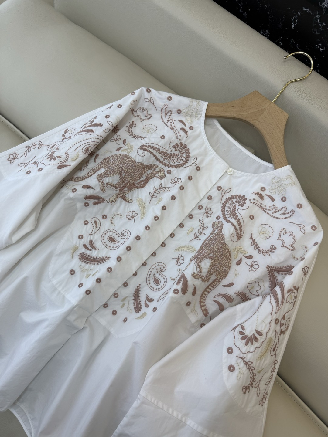 XM013#新款套装。zimm 重工刺绣上衣➕短裤套装 SM L