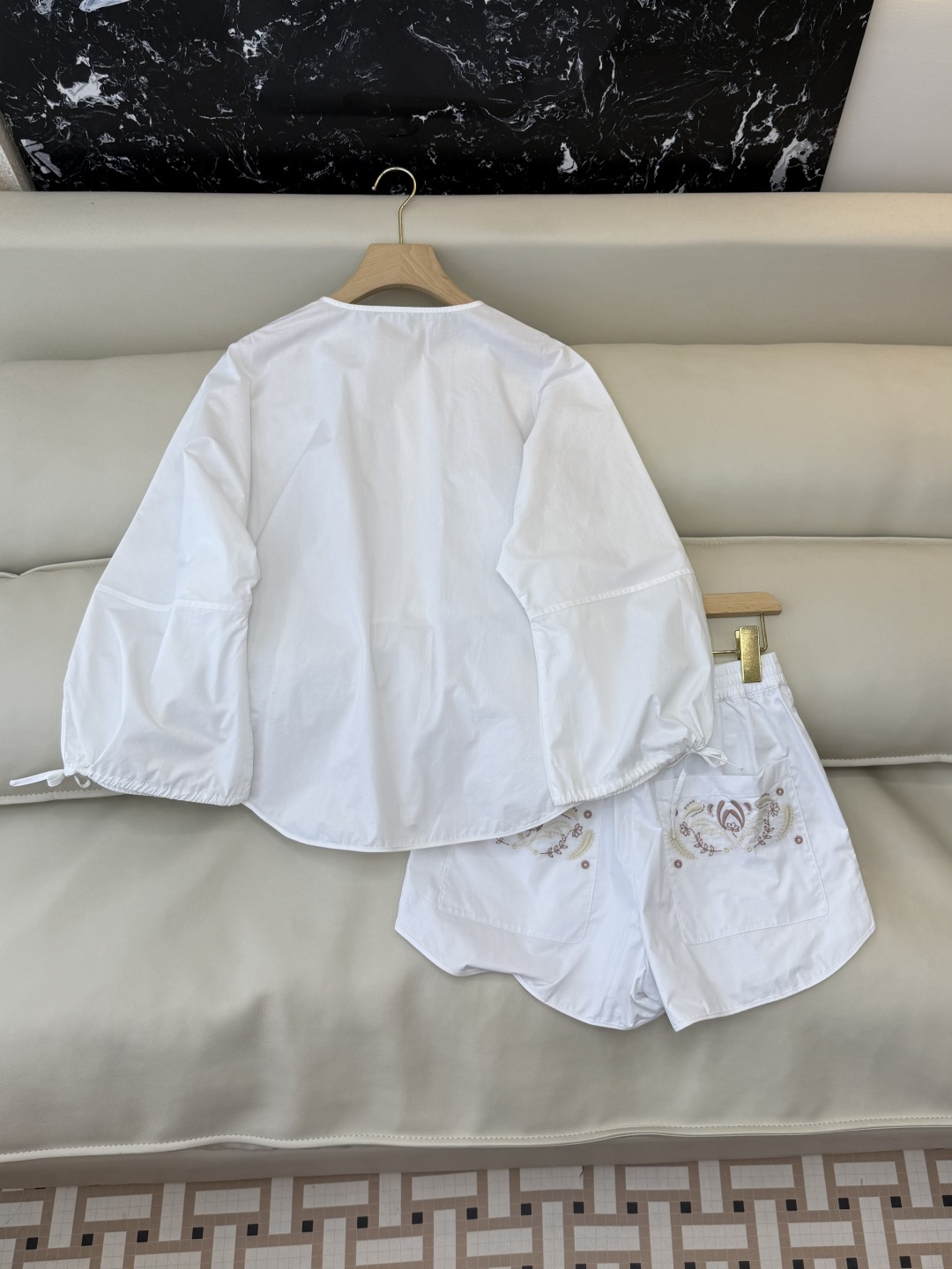 XM013#新款套装。zimm 重工刺绣上衣➕短裤套装 SM L