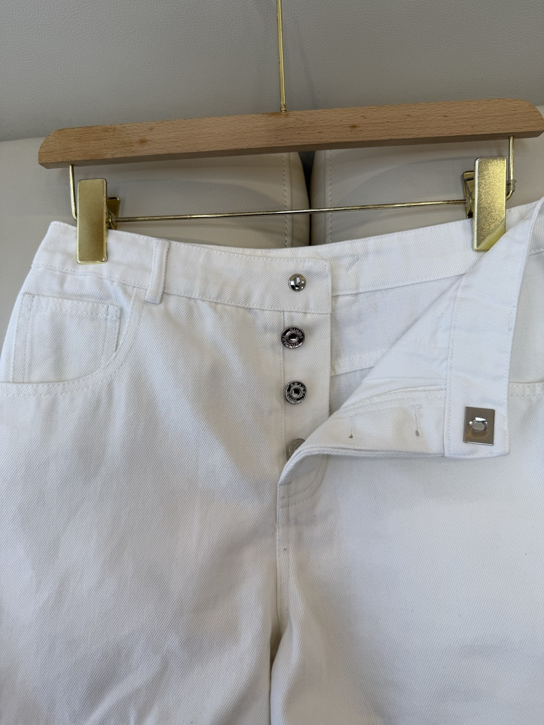 GU053#新款牛仔裤‼️小香 双C 牛仔 短裤 白色 蓝色 黑色 深蓝色 36/38/40