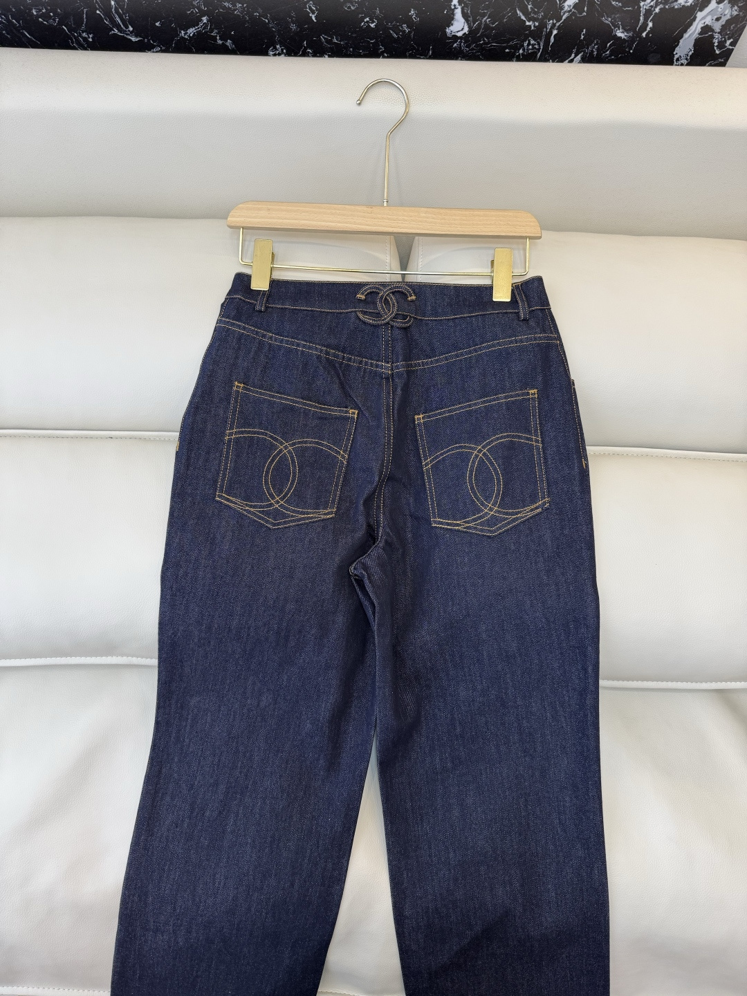 GU052#新款牛仔裤‼️小香 双C 牛仔长裤 深蓝色 36/38/40