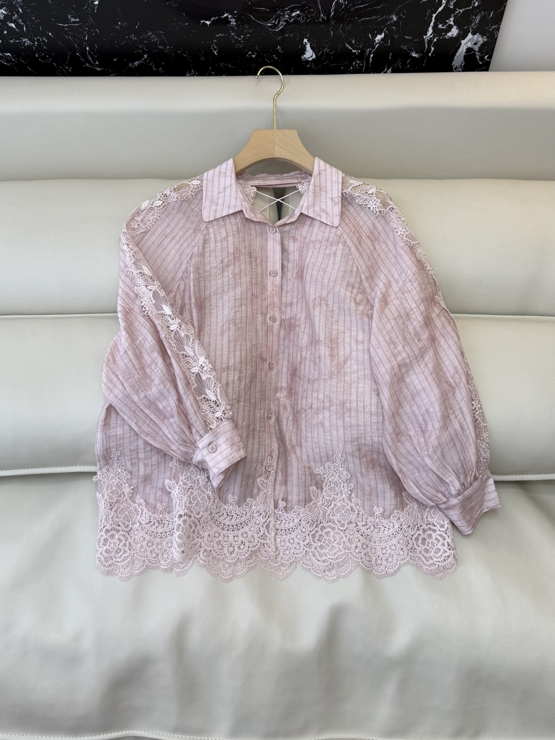 XZ0151#新款衬衫。长袖蕾丝绣花 后背镂空 染色 条纹长袖衬衫 粉色 蓝色 SM LXL