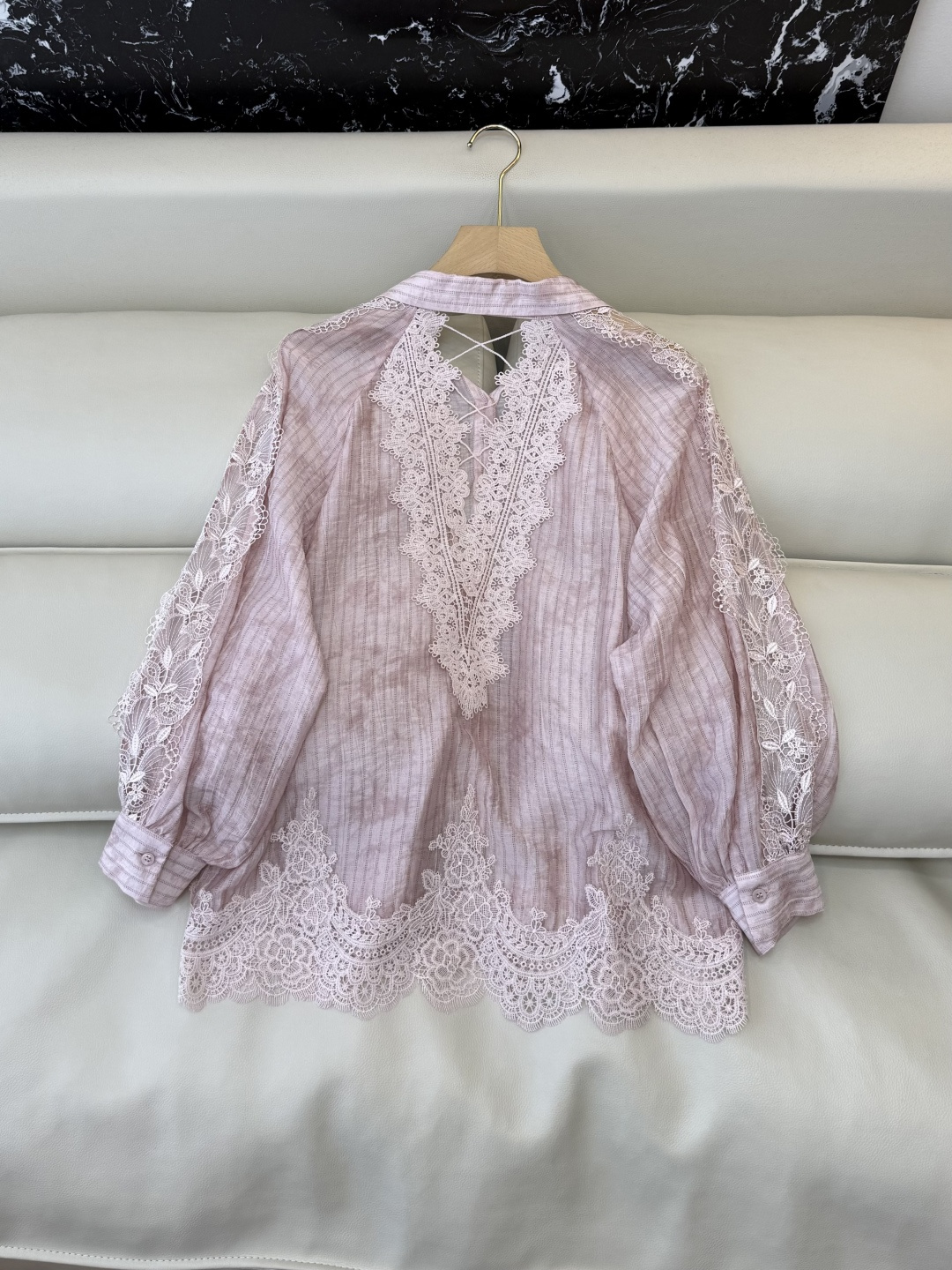 XZ0151#新款衬衫。长袖蕾丝绣花 后背镂空 染色 条纹长袖衬衫 粉色 蓝色 SM LXL
