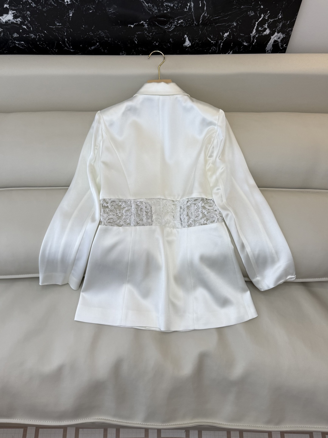 XZ0158#新款外套。YSL 蕾丝绣花镂空 长袖醋酸 外套 黑色 白色 SMLXL