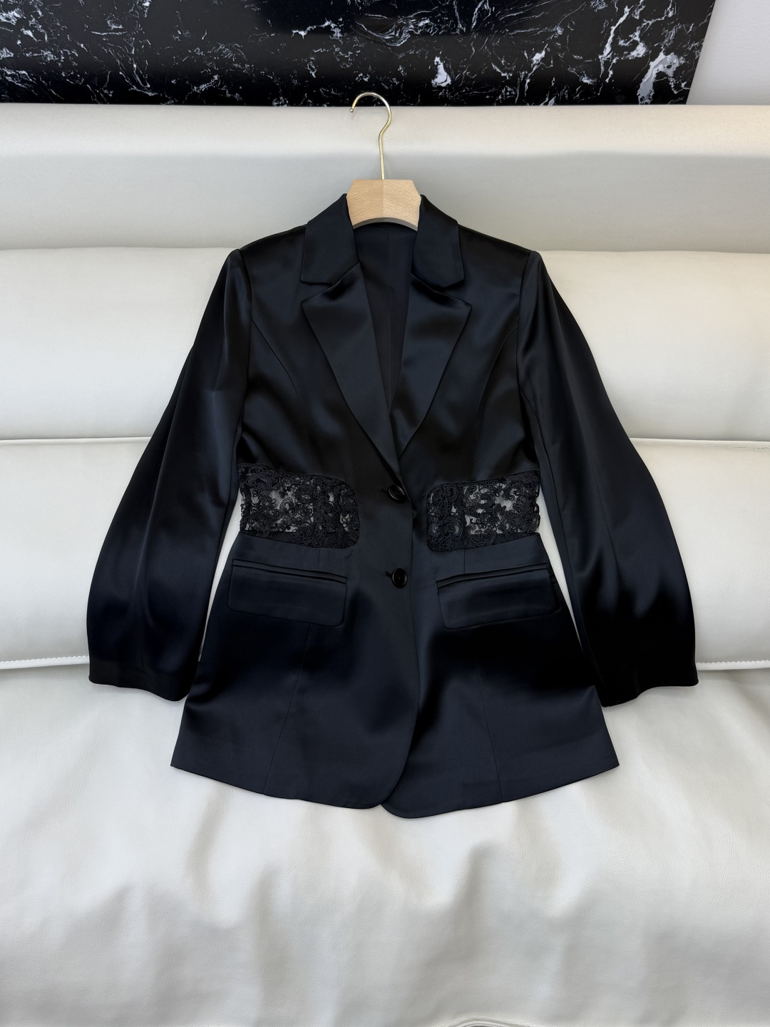 XZ0158#新款外套。YSL 蕾丝绣花镂空 长袖醋酸 外套 黑色 白色 SMLXL