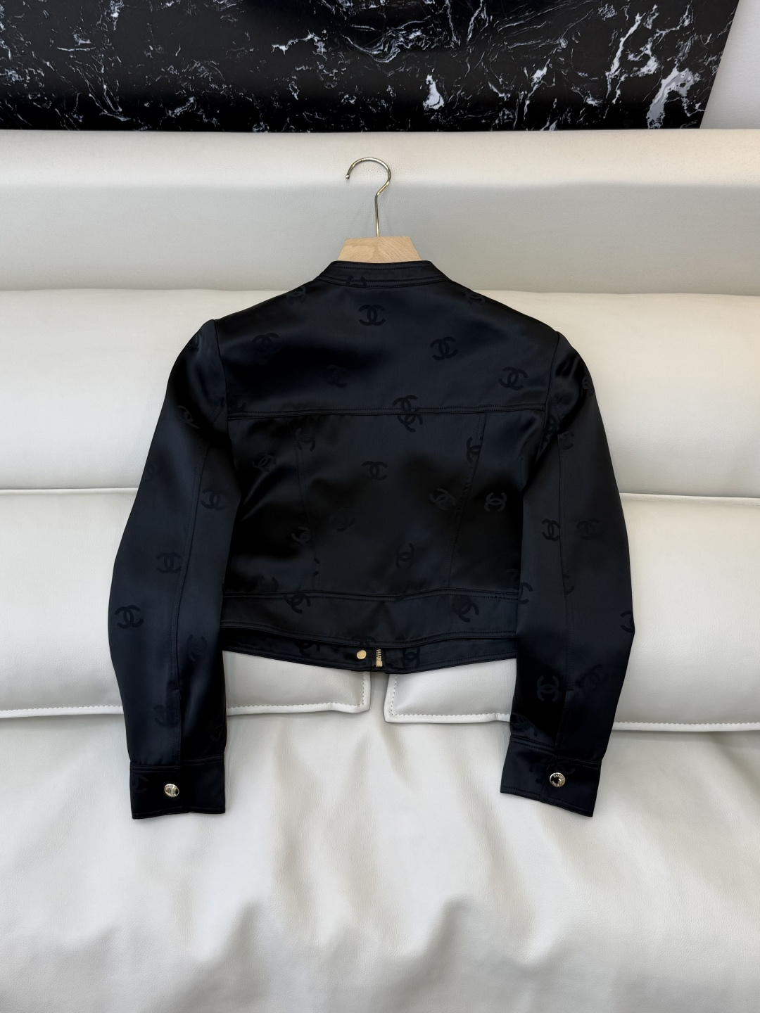 XZ0157#新款外套。Chanel 暗纹 提花 长袖醋酸拉链外套 黑色 白色 SMLXL