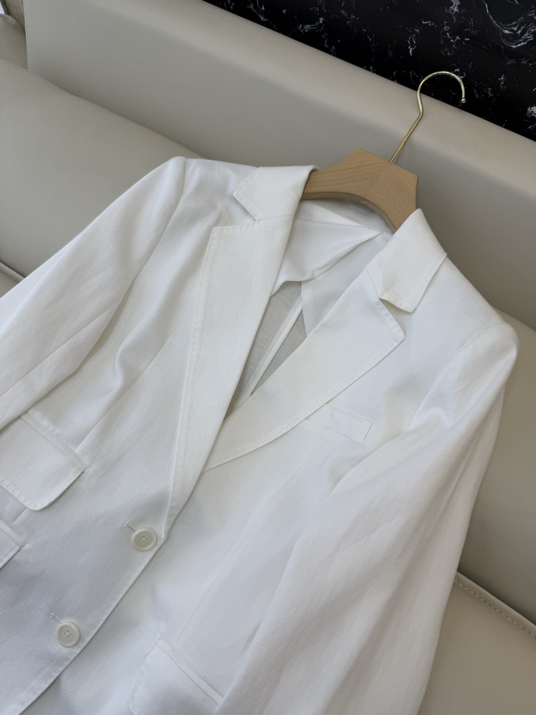 XZ0116#新款套装。劳夫劳伦 超级大爆款 30% 亚麻 70% 天丝西装外套➕长裤 套装 杏色 白色