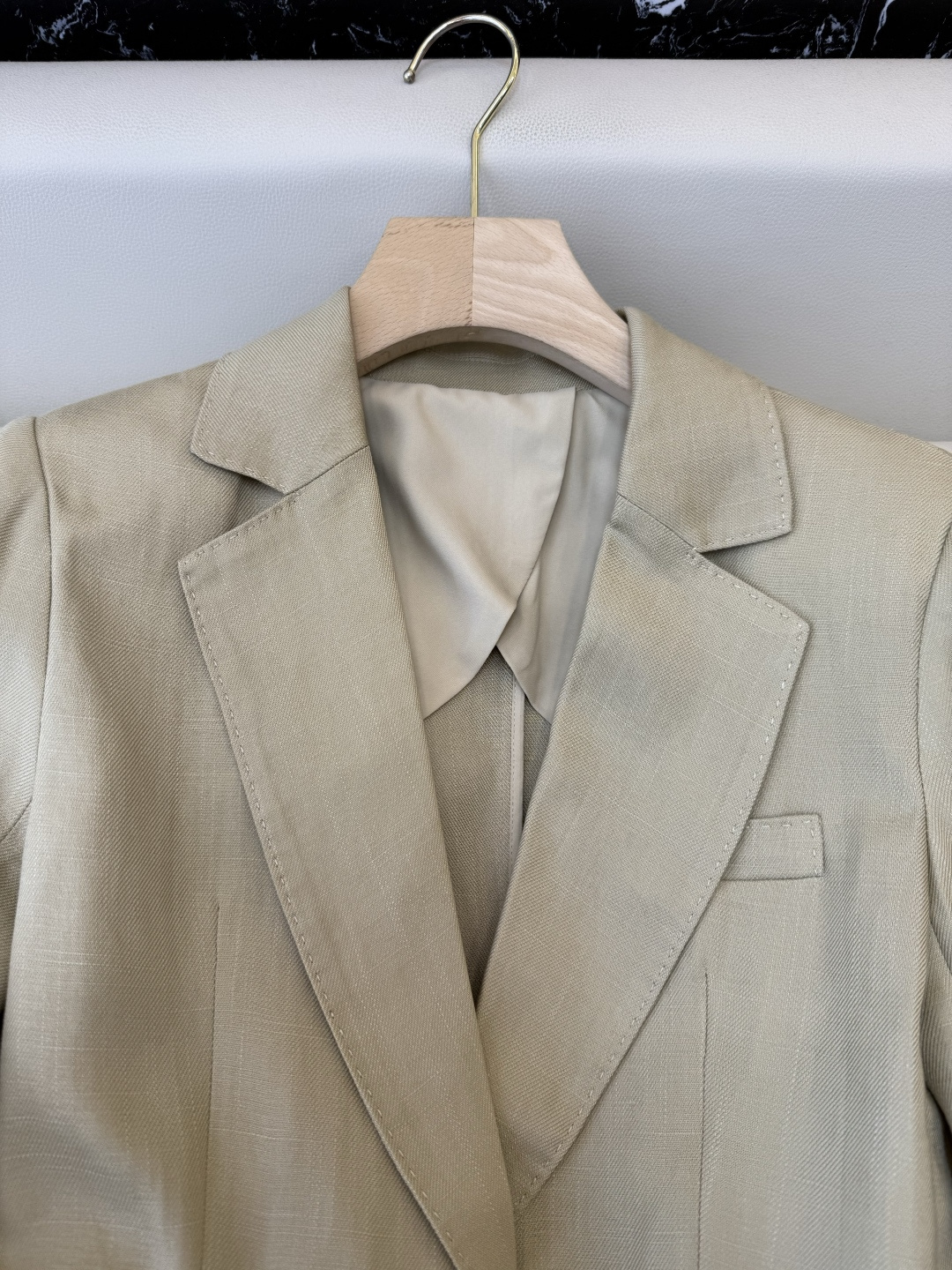 XZ0116#新款套装。劳夫劳伦 超级大爆款 30% 亚麻 70% 天丝西装外套➕长裤 套装 杏色 白色