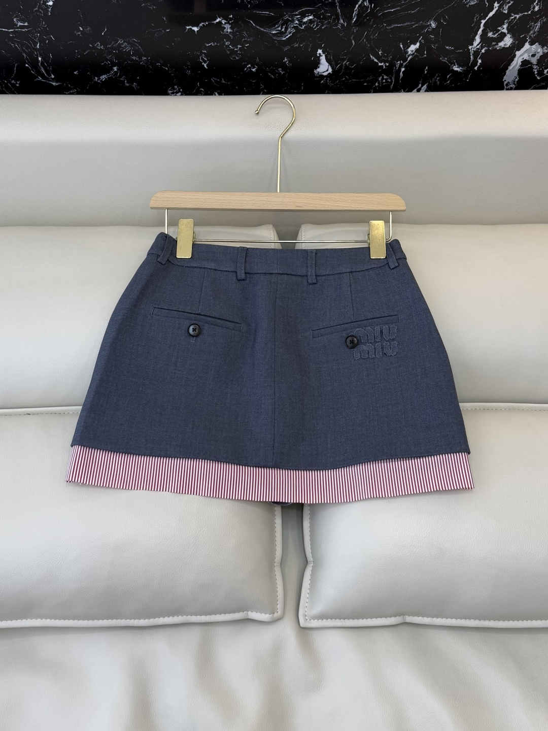 XZ0150#新款套装。Miu 家贴布绣花字母 40%羊毛西装外套➕半裙套装 灰色 SMLXL