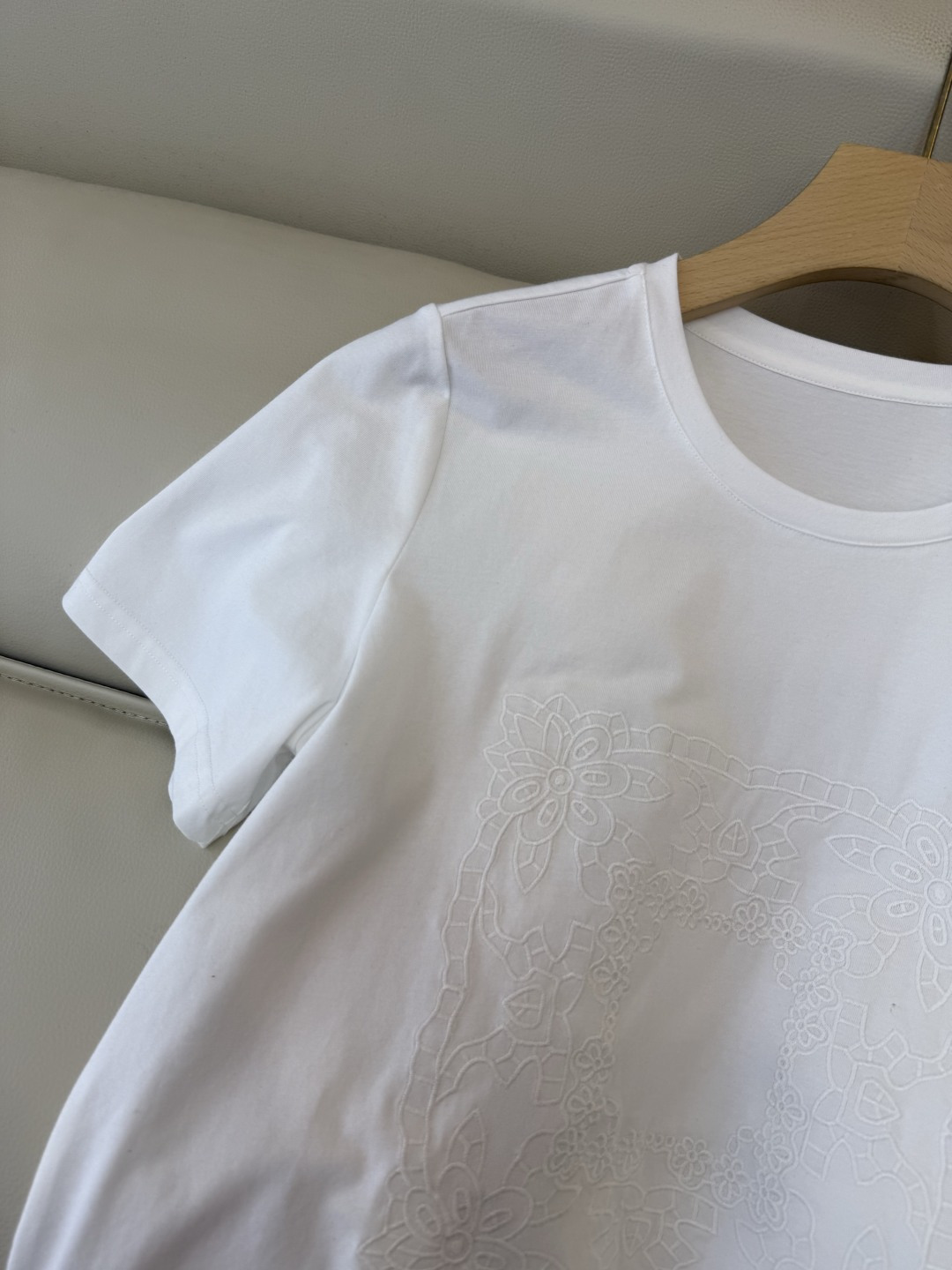 BS1157#新款上衣。Zimm 重工刺绣短袖T恤上衣 黑色 白色 SMLXL