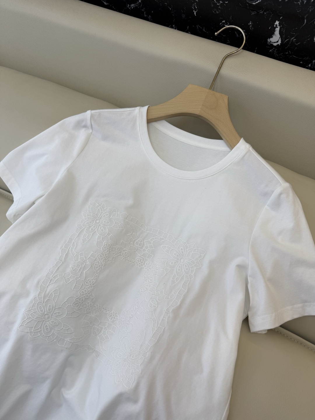 BS1157#新款上衣。Zimm 重工刺绣短袖T恤上衣 黑色 白色 SMLXL