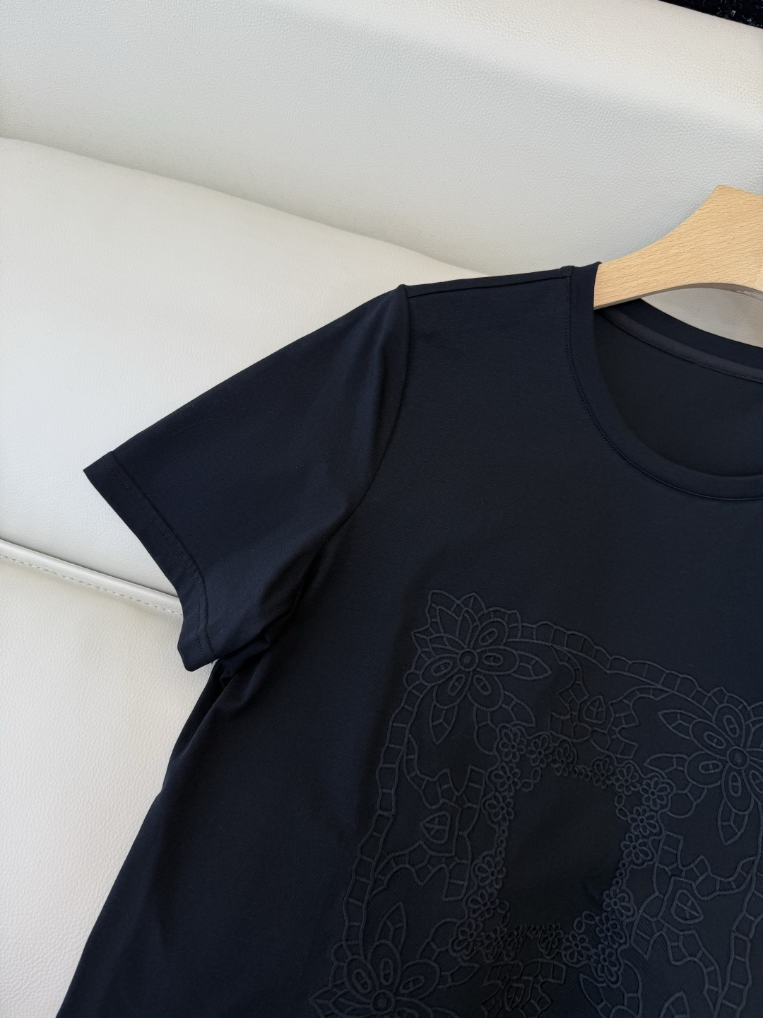 BS1157#新款上衣。Zimm 重工刺绣短袖T恤上衣 黑色 白色 SMLXL