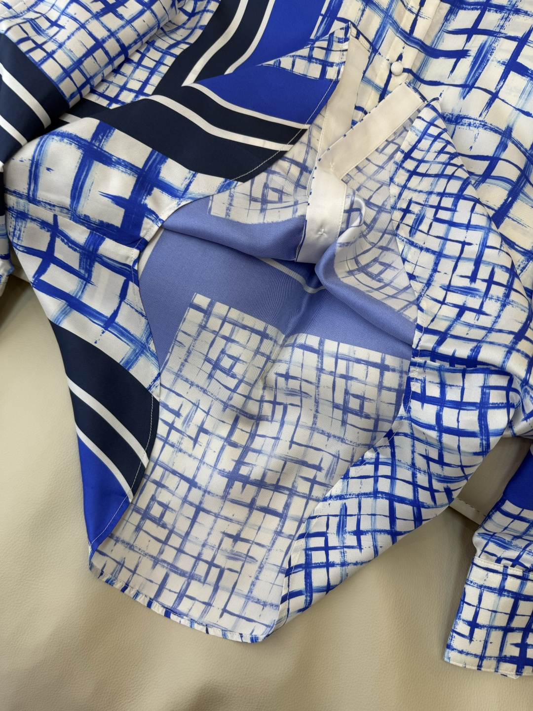 BS1150#新款衬衫。max 顶级版 100% 真丝 几何纹 长袖衬衫 S-XL