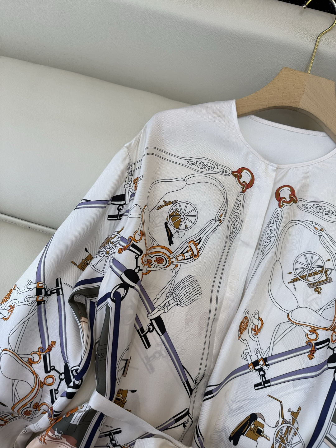 BS1165#新款连衣裙。H 爱马仕 顶级版 100% 真丝 印花连衣裙 36/38/40/42