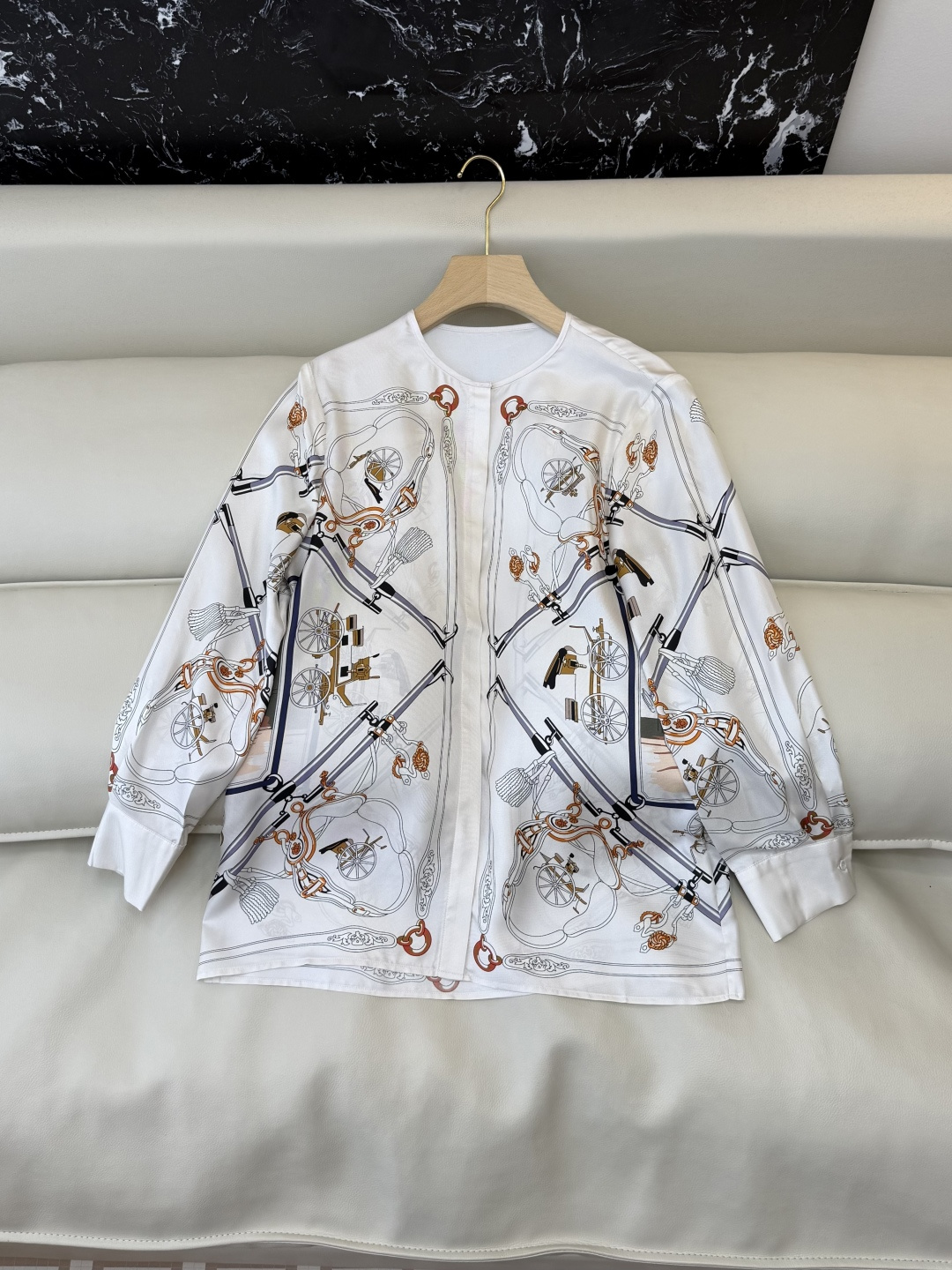 BS1162#新款衬衫。H 爱马仕 顶级版 100% 真丝 长袖衬衫 36/38/40/42