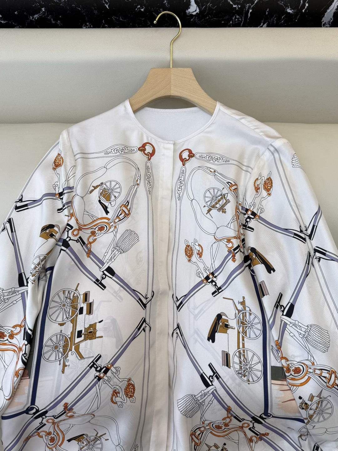 BS1162#新款衬衫。H 爱马仕 顶级版 100% 真丝 长袖衬衫 36/38/40/42