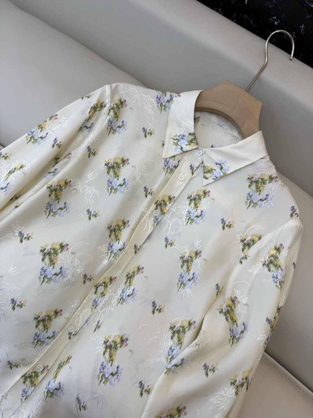 BS1143#新款衬衫。Dior 顶级版 100% 真丝 长袖衬衫 36/38/40/42