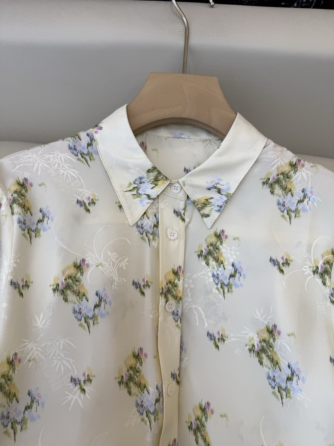 BS1143#新款衬衫。Dior 顶级版 100% 真丝 长袖衬衫 36/38/40/42