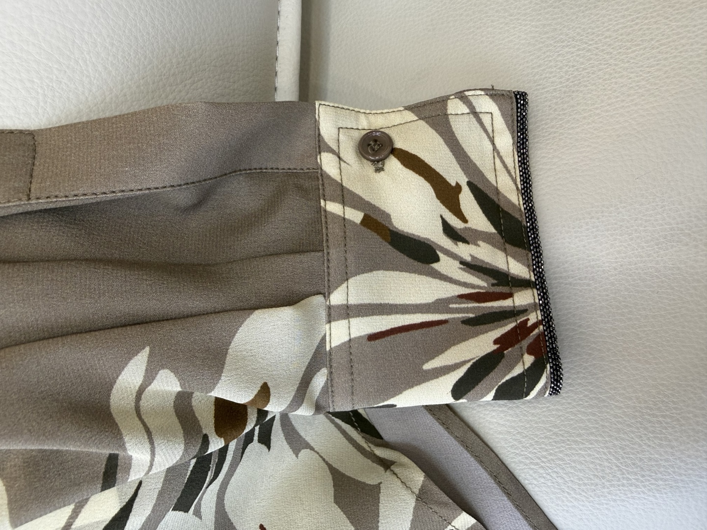 BS1141#新款衬衫。BC 顶级版 100% 真丝印花 长袖衬衫 咖色 米色 36/38/40/42